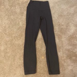 Lululemon leggings size 0 25 inch (cow print)